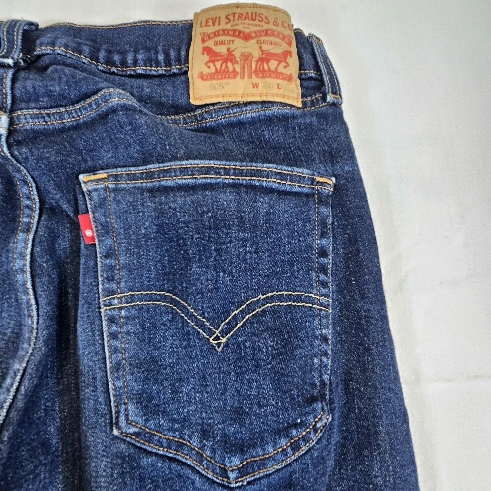 Levi's 505 Jeans Mens 36 32 Regular Fit Straight Leg Jeans Dark Wash Red 